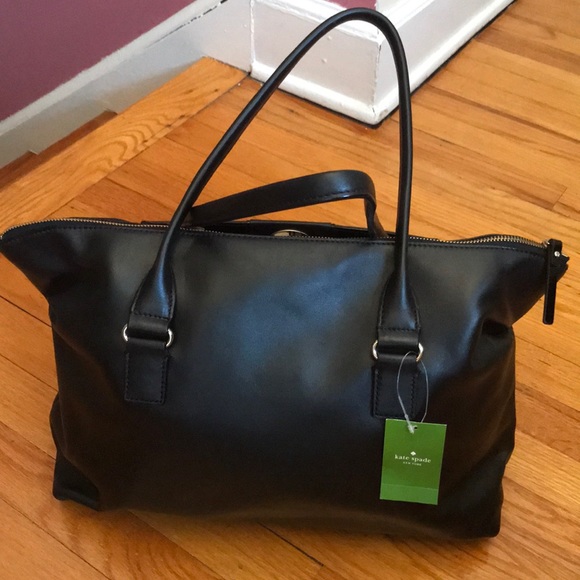 KATE SPADE LEATHER PURSE/TRAVEL BAG - Picture 4 of 8